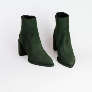 TRONCHETTO IN CAMOSCIO VERDE CON TACCO