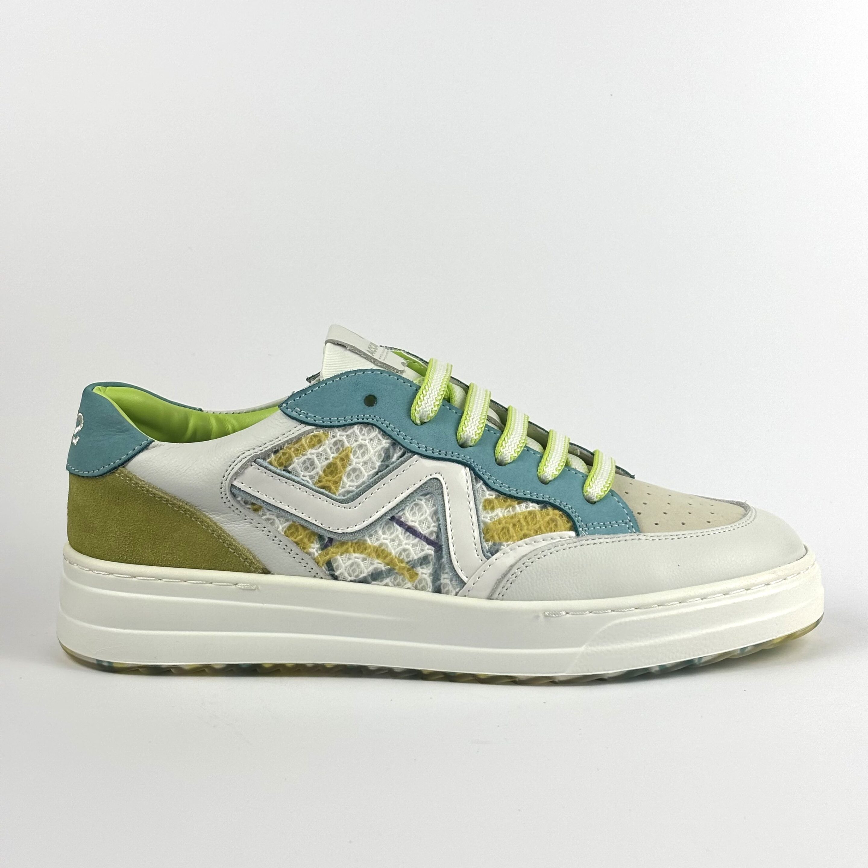 SNEAKERS  ACCADEMIA72